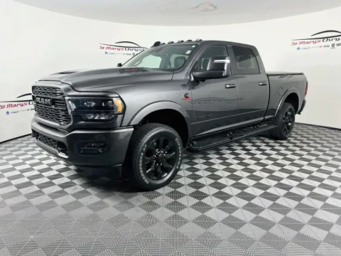 More photos of 2024 Ram 3500 Limited at St. Marys Chrysler Dodge Jeep, OH