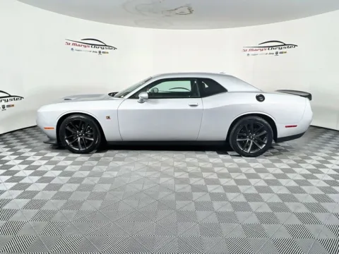 More photos of 2019 Dodge Challenger R/T Scat Pack at St. Marys Chrysler Dodge Jeep, OH