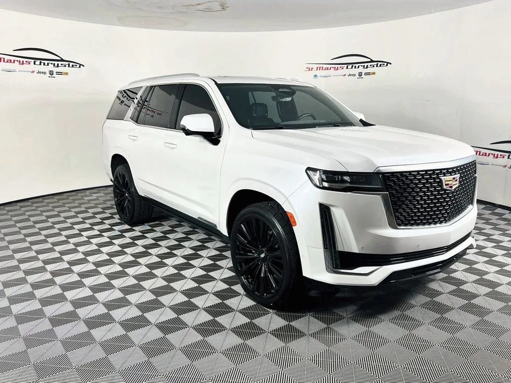2023 Cadillac Escalade Premium Luxury for sale in Saint Marys, OH