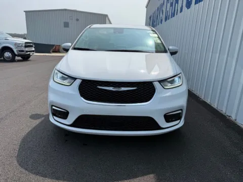 Another view of 2023 Chrysler Pacifica Hybrid Touring L for sale in Saint Marys, OH at St. Marys Chrysler Dodge Jeep
