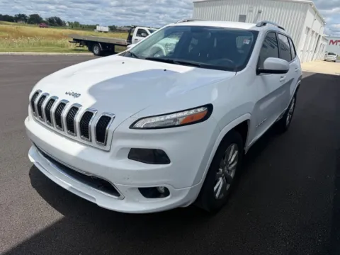 Another view of 2018 Jeep Cherokee Overland for sale in Saint Marys, OH at St. Marys Chrysler Dodge Jeep