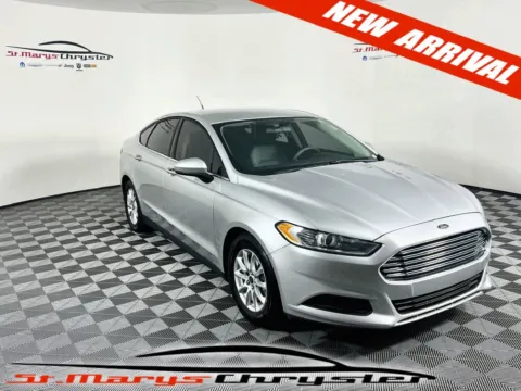 Silver 2016 Ford Fusion S for sale in Saint Marys, OH