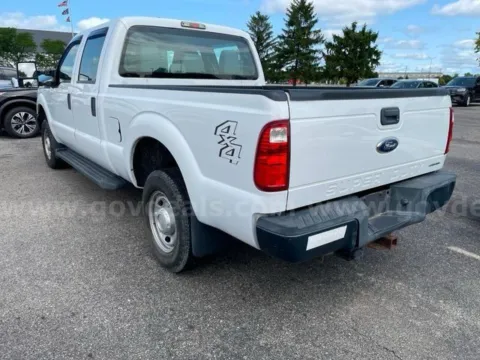 More photos of 2016 Ford F-250SD XL at St. Marys Chrysler Dodge Jeep, OH