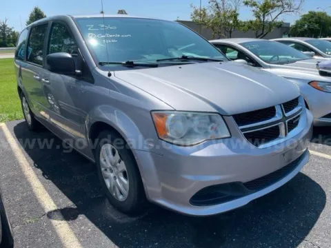 Silver 2014 Dodge Grand Caravan SE for sale in Saint Marys, OH