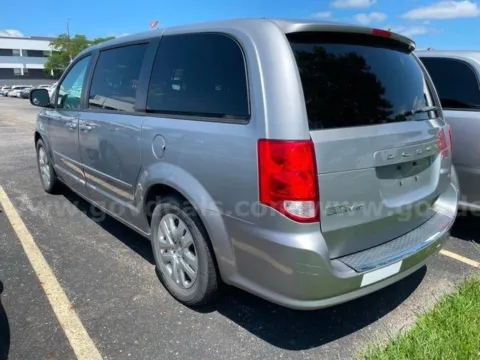 More photos of 2014 Dodge Grand Caravan SE at St. Marys Chrysler Dodge Jeep, OH