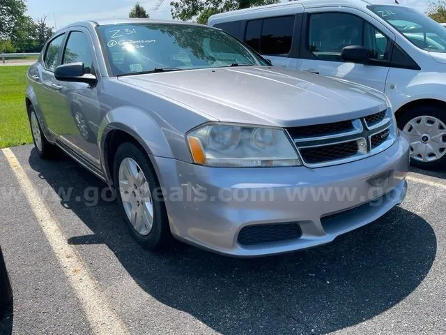 Silver 2013 Dodge Avenger SE for sale in Saint Marys, OH