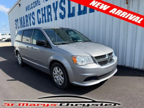 Silver 2016 Dodge Grand Caravan SE for sale in Saint Marys, OH