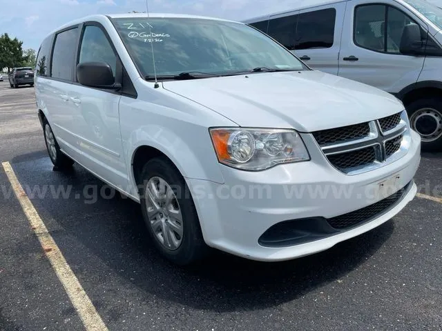 White 2017 Dodge Grand Caravan SE for sale in Saint Marys, OH