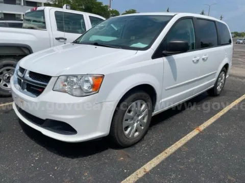 Another view of 2017 Dodge Grand Caravan SE for sale in Saint Marys, OH at St. Marys Chrysler Dodge Jeep