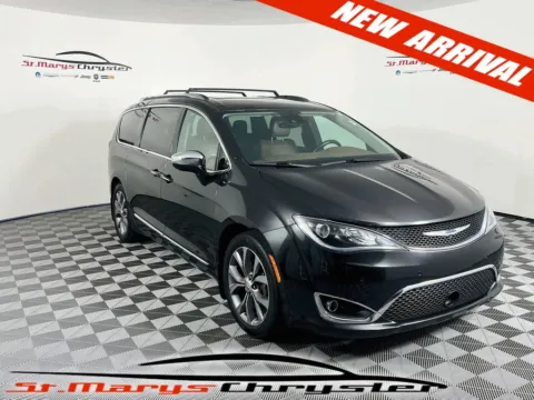 Black 2019 Chrysler Pacifica Limited for sale in Saint Marys, OH