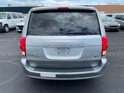 More photos of 2013 Dodge Grand Caravan SE at St. Marys Chrysler Dodge Jeep, OH