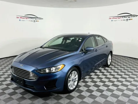 More photos of 2019 Ford Fusion SE at St. Marys Chrysler Dodge Jeep, OH