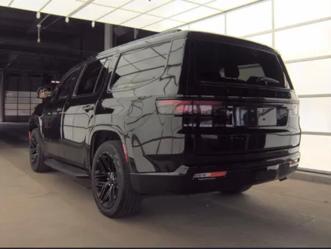 More photos of 2024 Jeep Wagoneer Series II at St. Marys Chrysler Dodge Jeep, OH