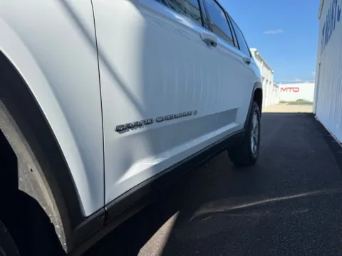 More photos of 2023 Jeep Grand Cherokee L Limited at St. Marys Chrysler Dodge Jeep, OH