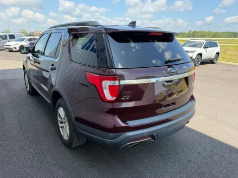 More photos of 2018 Ford Explorer XLT at St. Marys Chrysler Dodge Jeep, OH