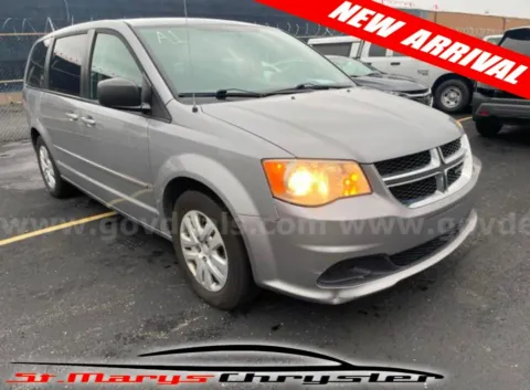 Silver 2014 Dodge Grand Caravan SE for sale in Saint Marys, OH