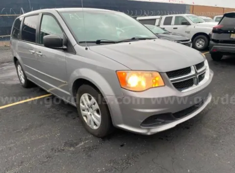 Silver 2014 Dodge Grand Caravan SE for sale in Saint Marys, OH