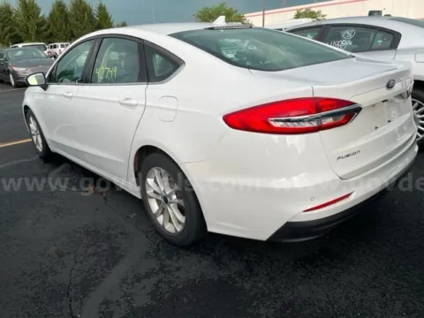 More photos of 2019 Ford Fusion SE at St. Marys Chrysler Dodge Jeep, OH