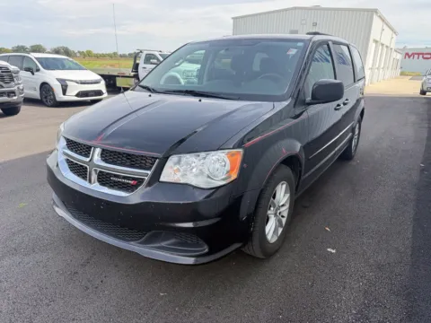 More photos of 2015 Dodge Grand Caravan SXT at St. Marys Chrysler Dodge Jeep, OH