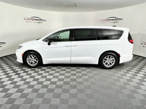 More photos of 2024 Chrysler Pacifica Touring L at St. Marys Chrysler Dodge Jeep, OH