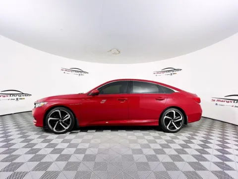More photos of 2019 Honda Accord Sport 2.0T at St. Marys Chrysler Dodge Jeep, OH
