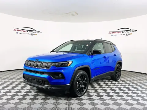 More photos of 2022 Jeep Compass Altitude at St. Marys Chrysler Dodge Jeep, OH