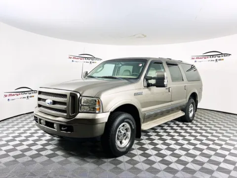 More photos of 2005 Ford Excursion Limited at St. Marys Chrysler Dodge Jeep, OH