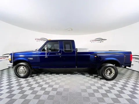 More photos of 1995 Ford F-350 XL at St. Marys Chrysler Dodge Jeep, OH