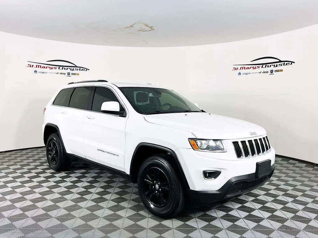 White 2016 Jeep Grand Cherokee Laredo for sale in Saint Marys, OH