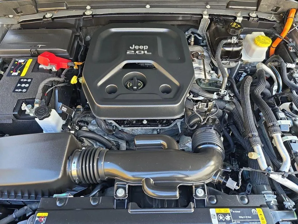2022 Jeep Wrangler Unlimited Rubicon 4XE - Photo 14