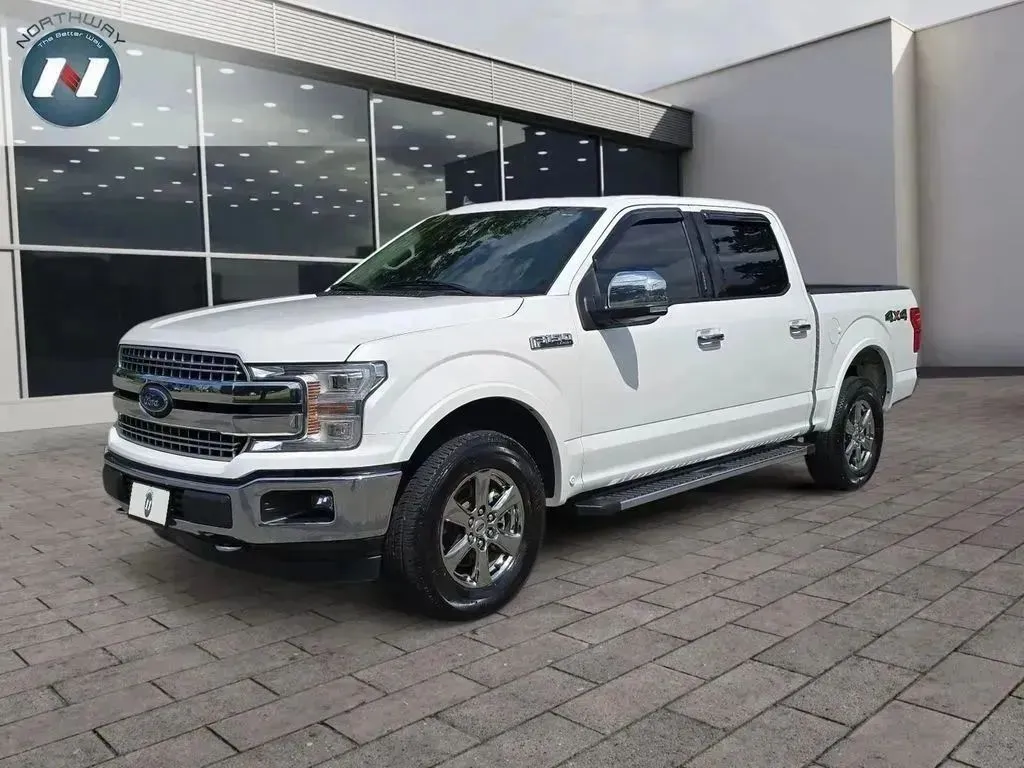 2020 Ford F-150 Lariat's photo