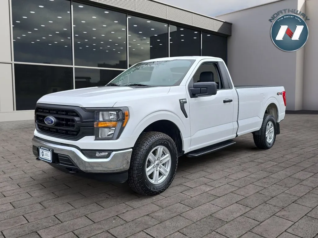 2023 Ford F-150 XL's photo