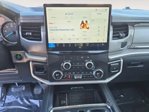 More photos of 2022 Ford Expedition MAX XLT at Northway Automotive of Lake Hopatcong NJ, NJ