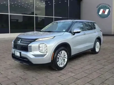 Silver 2022 Mitsubishi Outlander ES for sale in Lake Hopatcong, NJ