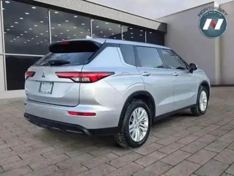 More photos of 2022 Mitsubishi Outlander ES at Northway Automotive of Lake Hopatcong NJ, NJ