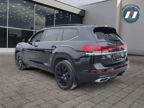 Another view of 2024 Volkswagen Atlas 2.0T SE w/Technology for sale in Lake Hopatcong, NJ at Northway Automotive of Lake Hopatcong NJ