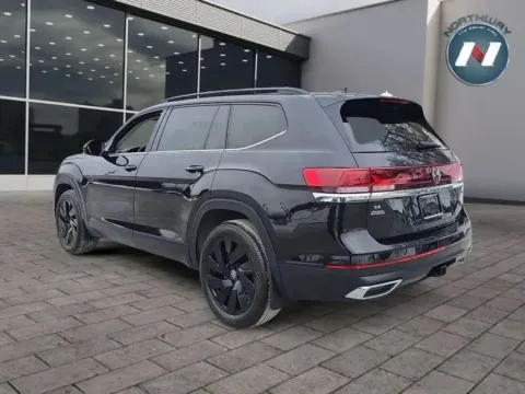 Another view of 2024 Volkswagen Atlas 2.0T SE w/Technology for sale in Lake Hopatcong, NJ at Northway Automotive of Lake Hopatcong NJ