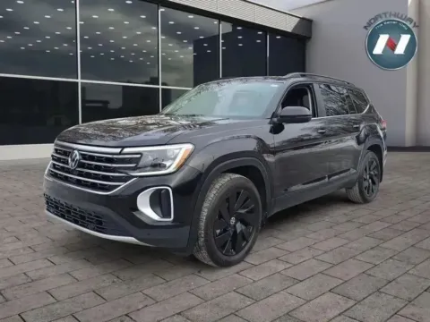 Black 2024 Volkswagen Atlas 2.0T SE w/Technology for sale in Lake Hopatcong, NJ