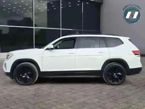 Photos of 2024 Volkswagen Atlas 2.0T SE w/Technology for sale in Lake Hopatcong, NJ at Northway Automotive of Lake Hopatcong NJ