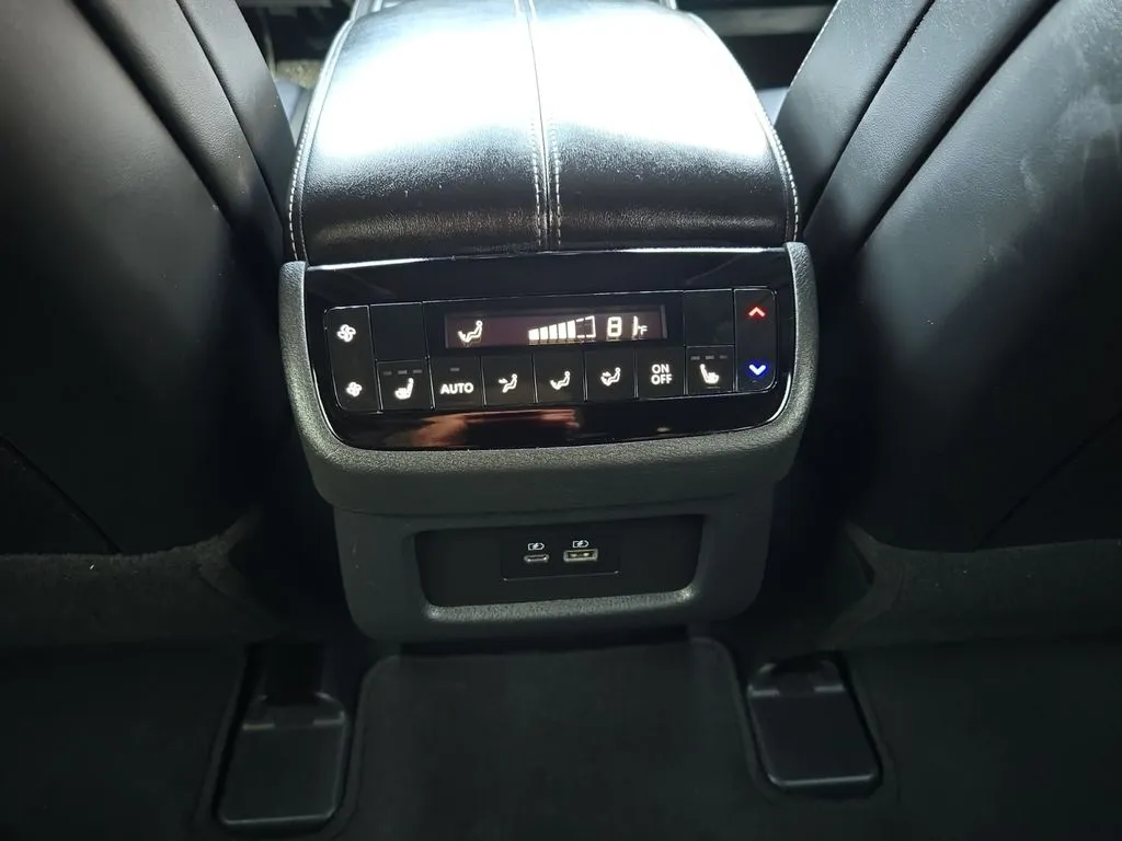 2025 INFINITI QX60 LUXE - Photo 17