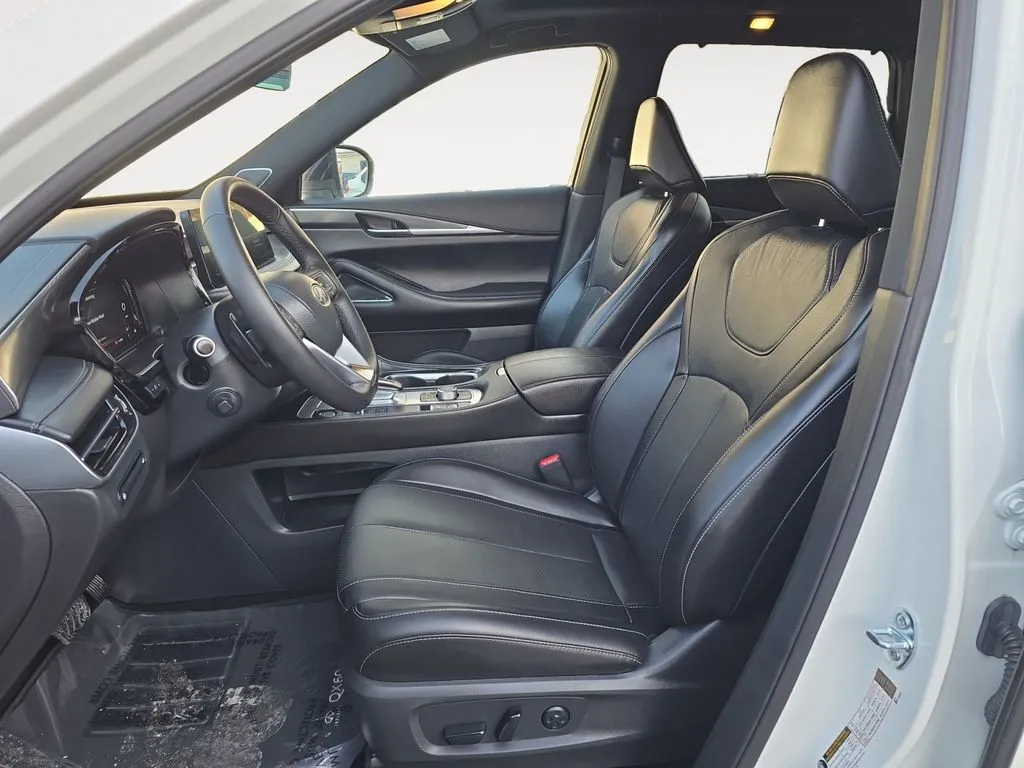 2025 INFINITI QX60 LUXE - Photo 9