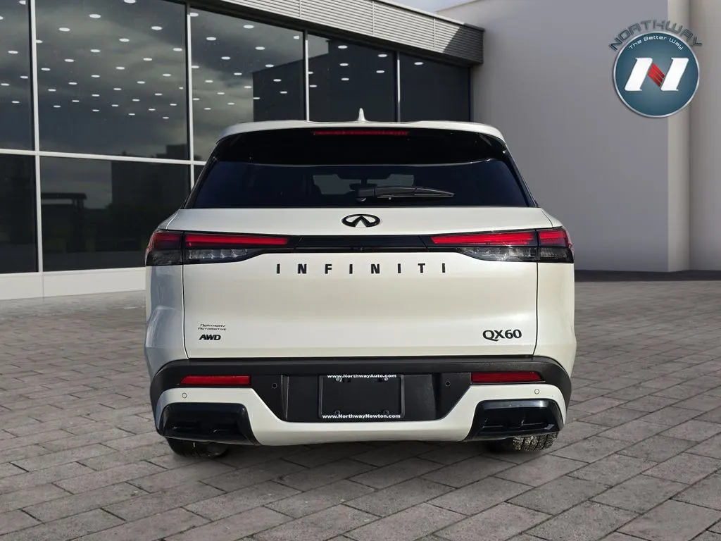 2025 INFINITI QX60 LUXE - Photo 4