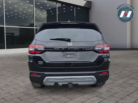 More photos of 2023 Honda Pilot EX-L 8 Passenger at Northway Automotive of Lake Hopatcong NJ, NJ