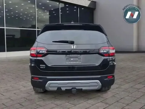 More photos of 2023 Honda Pilot EX-L 8 Passenger at Northway Automotive of Lake Hopatcong NJ, NJ