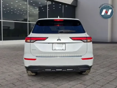 More photos of 2022 Mitsubishi Outlander ES at Northway Automotive of Lake Hopatcong NJ, NJ
