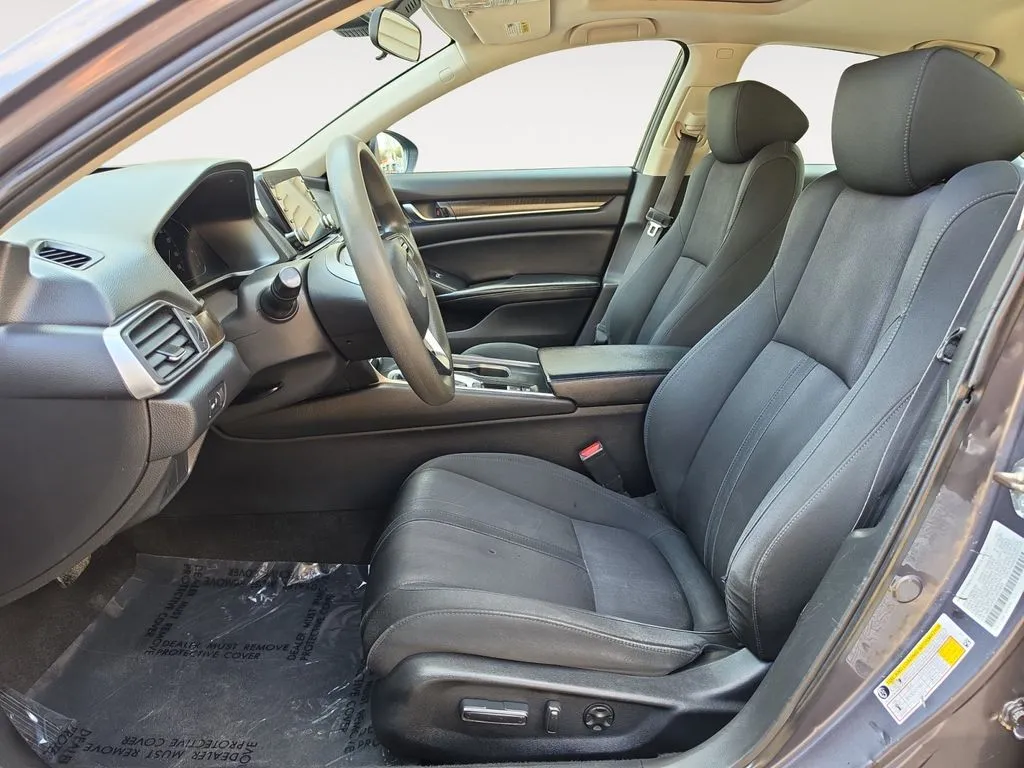 2018 Honda Accord EX - Photo 9
