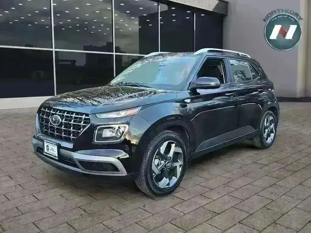 2023 Hyundai Venue SEL