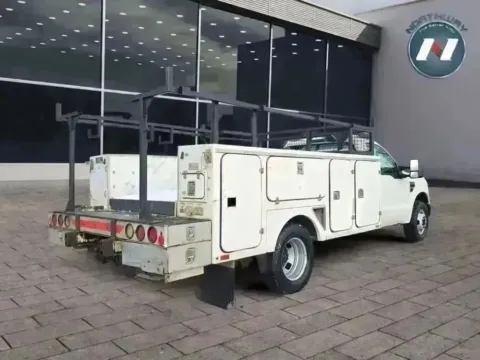 More photos of 2008 Ford F-350 XL at Northway Automotive of Newton NJ, NJ