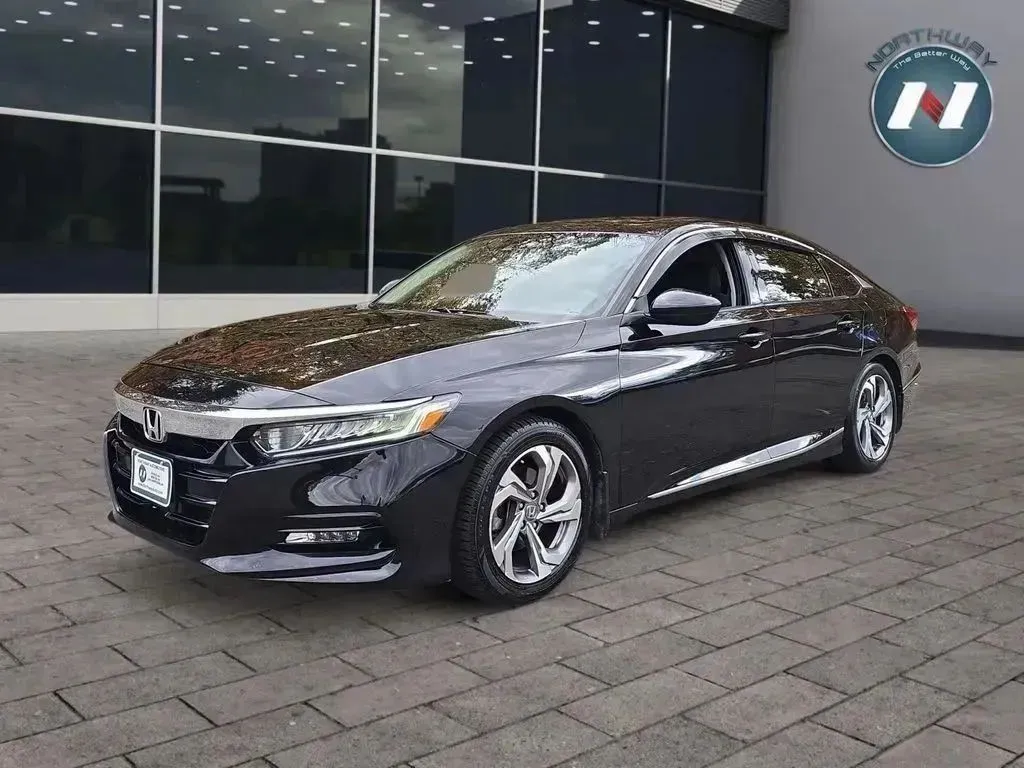 2018 Honda Accord EX's photo