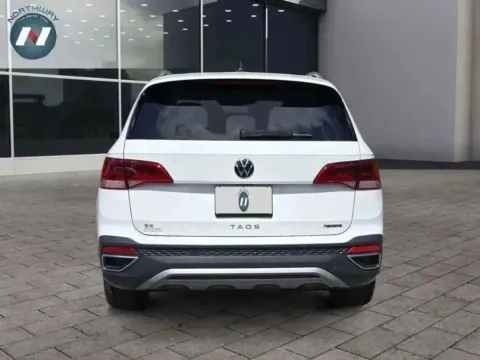 More photos of 2022 Volkswagen Taos SE at Northway Automotive of Newton NJ, NJ